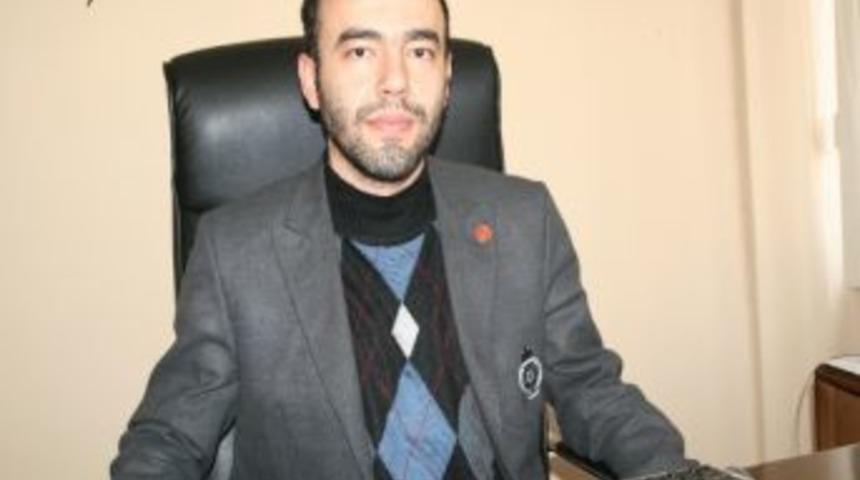 Sp Devrek İl&ccedil;e Başkanı &Ouml;zt&uuml;rk&rsquo;ten, 'kadınlar G&uuml;n&uuml;' Mesajı