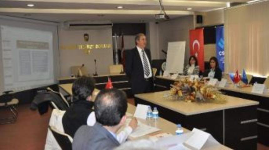 T&uuml;rkiye&rsquo;de Kadının İstihdamının Desteklenmesi Semineri Yapıldı
