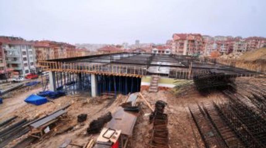 Mamak Belediyesi 3 Mahalle I&ccedil;in 5 Yıldızlı Kompleks Yapıyor