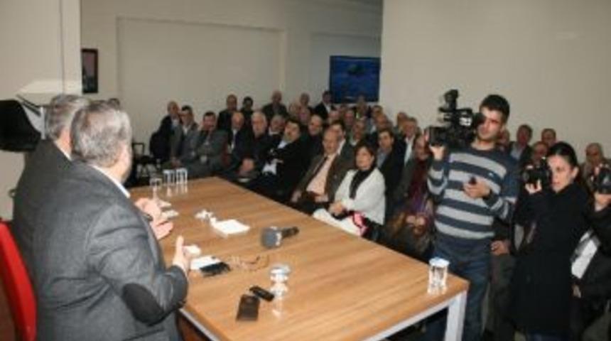 Ak Parti D&uuml;zce Milletvekilleri Stk&rsquo;ları Geziyor