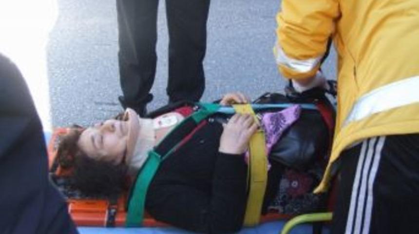 Yaşlı Kadın &Ouml;l&uuml;mden D&ouml;nd&uuml;