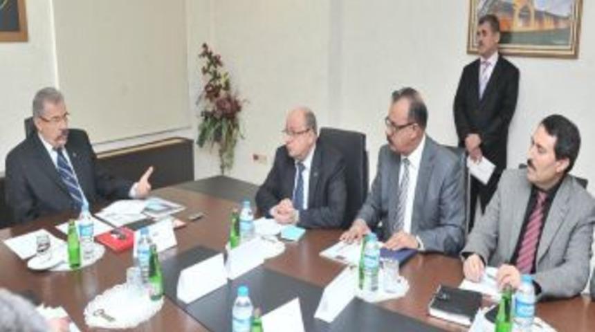 İşsizlikten Şikayet Eden &Ccedil;ok Ama Proje Veren Yok