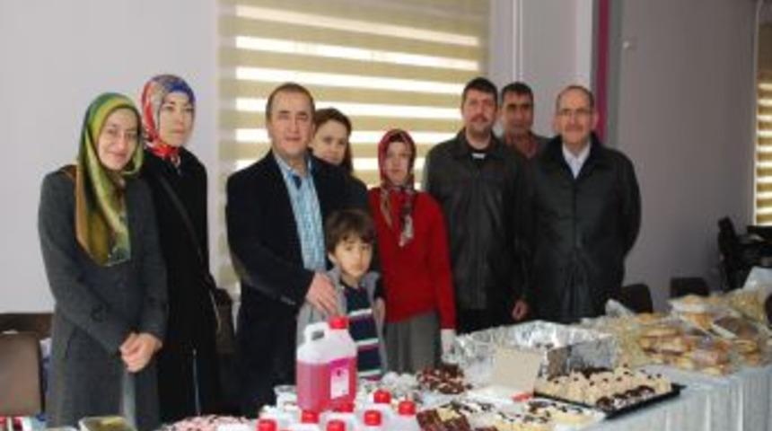 Dernekler, Suriye I&ccedil;in Kermes D&uuml;zenledi