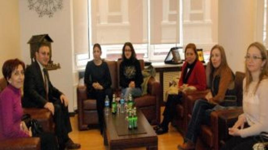 Kadın Girişimciler, Yeni İş Alanlarına Girmek Ve Ticari Sorumluluk Almak İstiyor