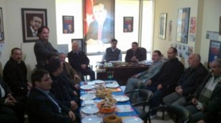 Ak Partililer Altınoluk&rsquo;ta Toplandı