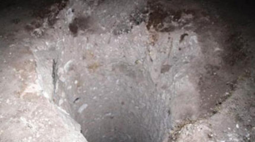 Define ararken gazdan zehirlendi