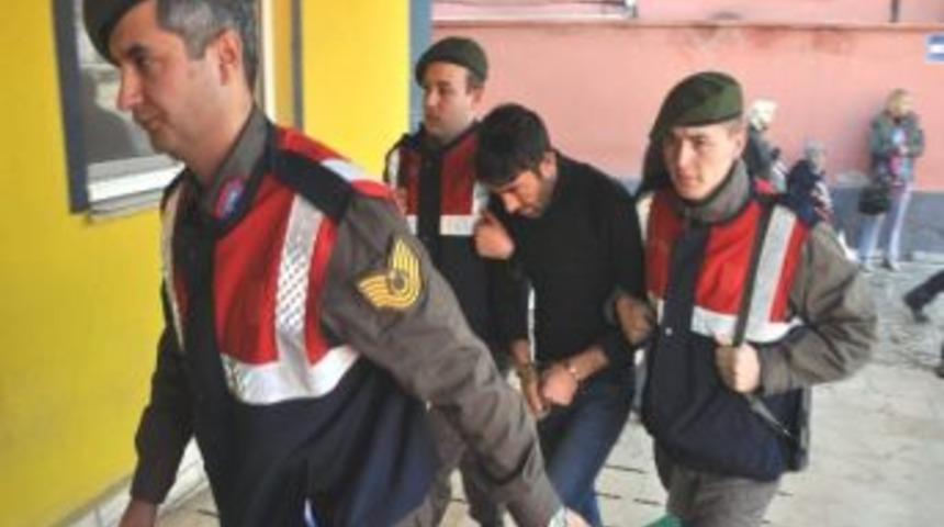 D&ouml;rt Kişinin Parasını Gasp Eden Şahıs Yakalandı