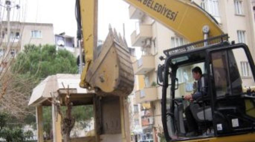 Eski Muhtarlık Binası Yıkıldı, Yeri Park Alanı Olacak