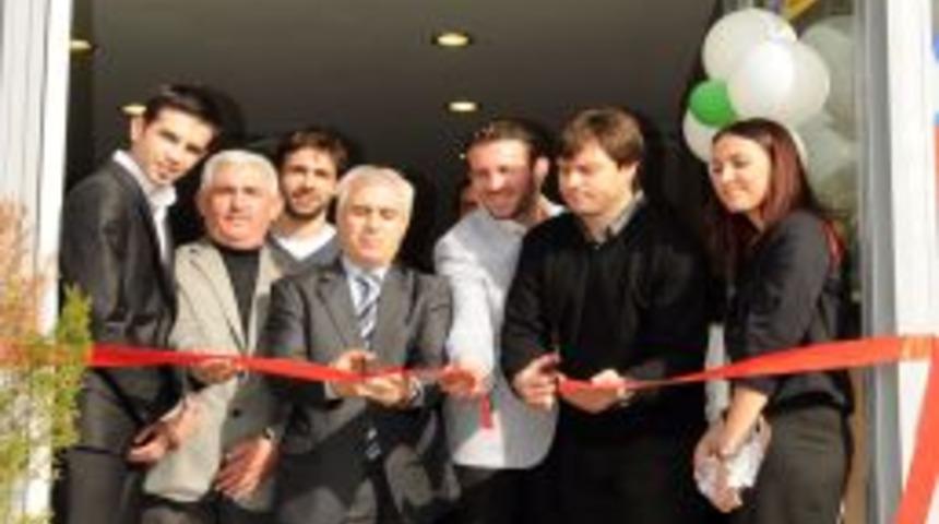 Bursasporlu Futbolcular A&ccedil;ılışta Moral Depoladı