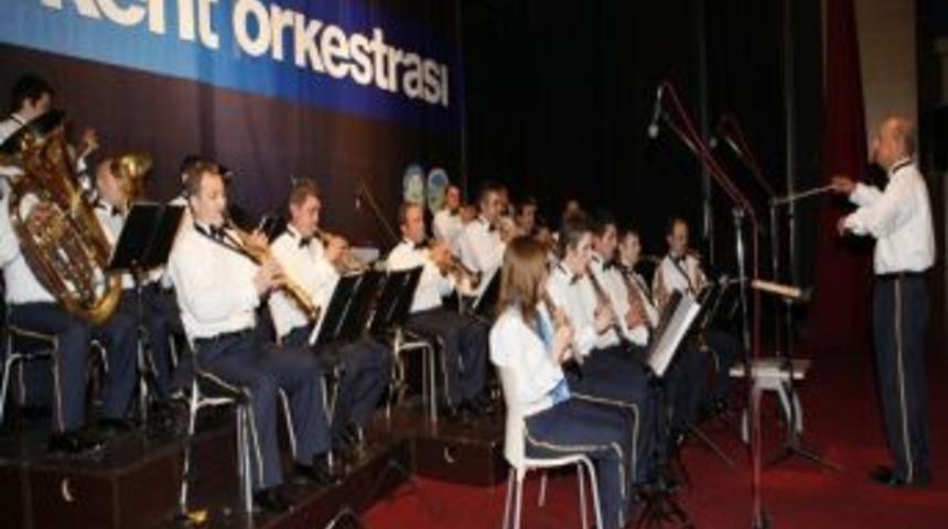 Sakarya B&uuml;y&uuml;kşehir Sapanca&rsquo;da Konser D&uuml;zenliyor