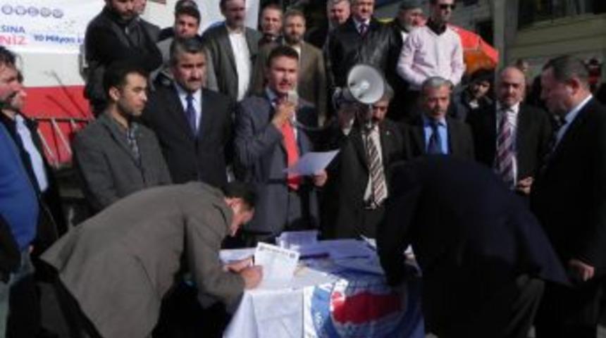 Ereğli'de Kamuda Kılık Kıyafet &Ouml;zg&uuml;rl&uuml;ğ&uuml; I&ccedil;in Imza Kampanyası Başlatıldı