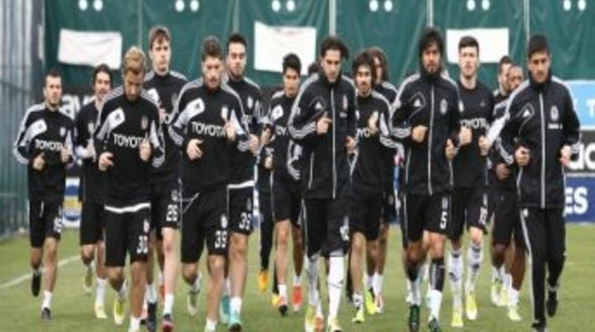 Beşiktaş&rsquo;ta Derbi Mesaisi Başladı