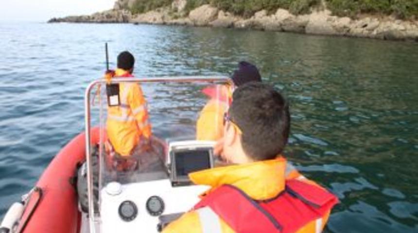 Ereğli'de Kayıp Madenci Hem Karadan Hem De Denizden Aranıyor