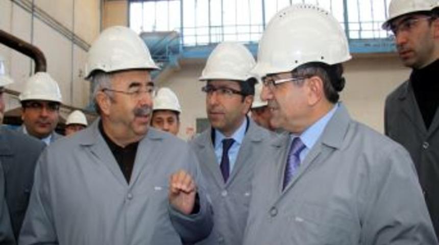 M&uuml;steşar Habip Soluk: Ankara-Sivas Hızlı Tren Projesi Yavaşladı