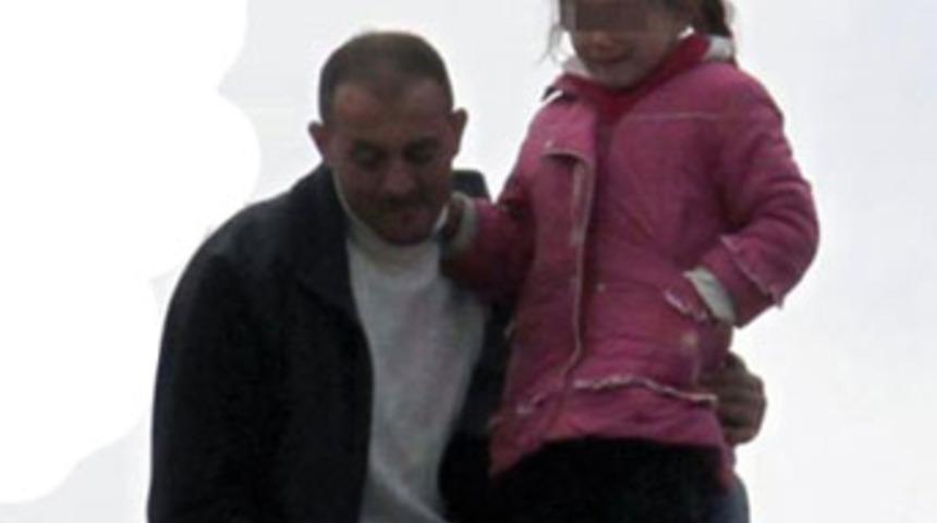 Kızını rehin alıp intihar etmek istedi