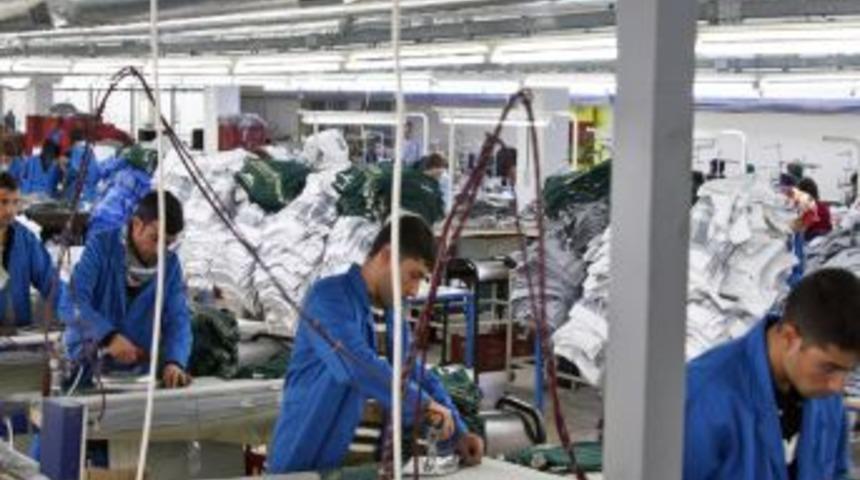 Ege'den Hazır Giyim Ve Konfeksiyon Ihra&ccedil; Eden Firma Sayısı Bini Aştı