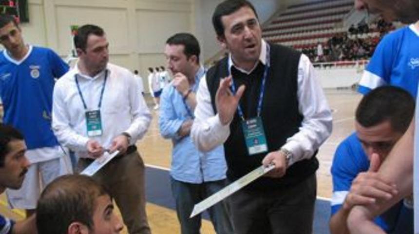 G&uuml;c&uuml;mspor : 71 Yıldırımspor : 92