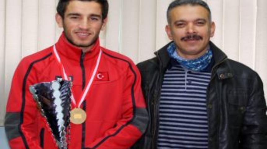 Niğdeli Milli Sporcu Avusturya'da Kamp Yapıyor