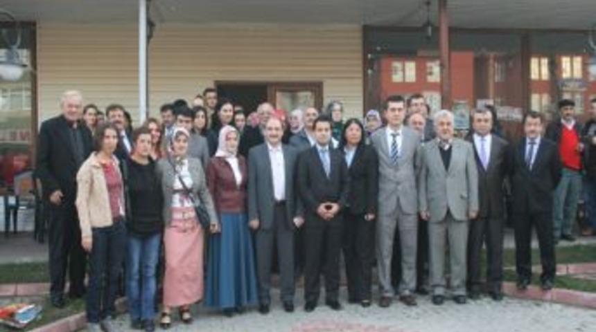 G&ouml;k&ccedil;ebey&rsquo;de Kadın &Ccedil;ift&ccedil;iler Yarıştı