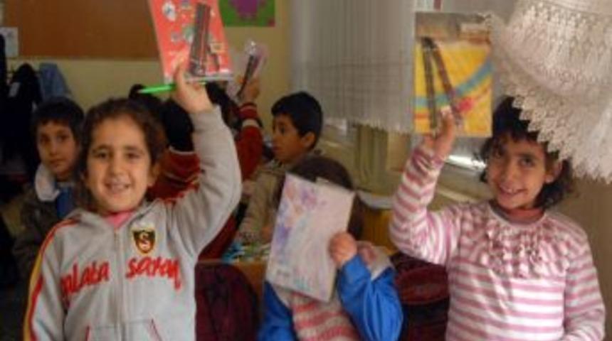 &Uuml;niversite &Ouml;ğrencisinden Anlamlı Kampanya