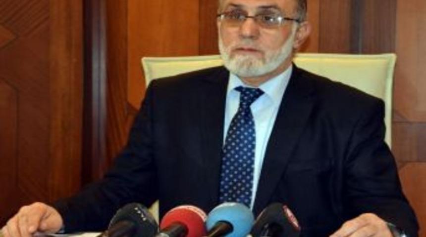 Mevlit Kandili Kutlanıyor