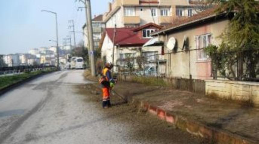 İzmit&rsquo;te 7 G&uuml;n 24 Saat Temizlik &Ccedil;alışması Yapılıyor