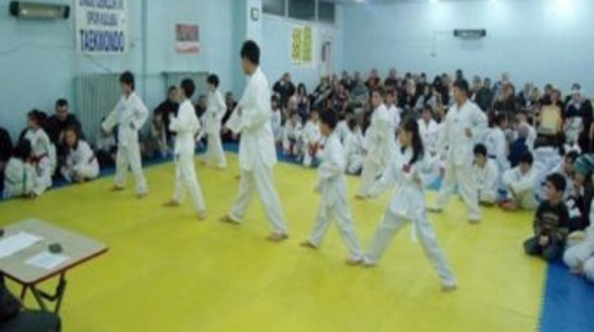 Sorgun&rsquo;da Taekvando Kuşak Sınavı Yapıldı