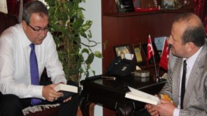 &Uuml;nver&rsquo;den &ldquo;nevşehir O&rsquo;nu Okuyor&rdquo; Kampanyasına Destek