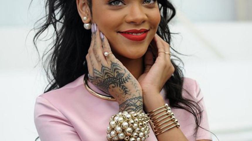 Rihanna Dior'un yeni y&uuml;z&uuml; 