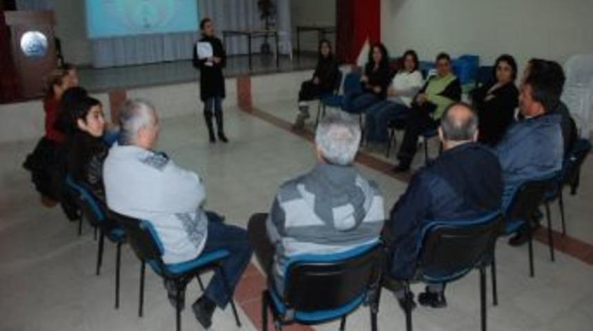 Didim'de Veli Eğitimleri S&uuml;r&uuml;yor