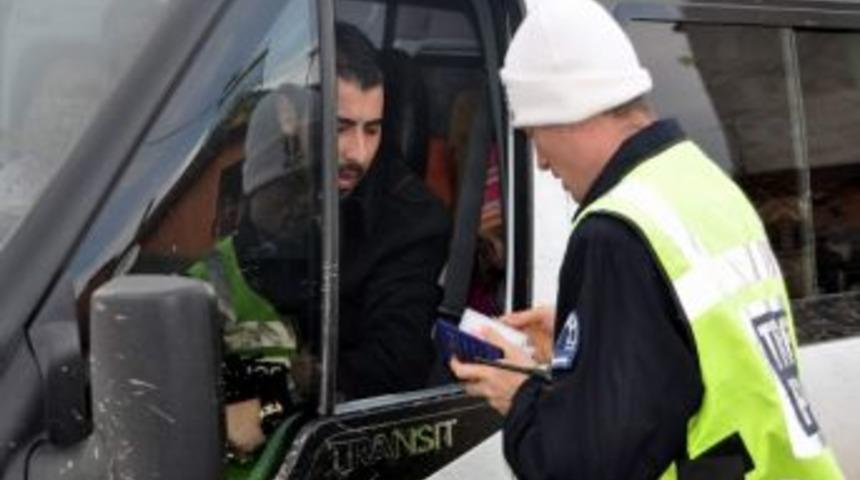 Okul Servis Ara&ccedil;ları Denetlendi