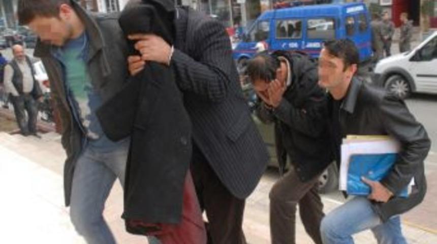 100 Kilo Eroinle Yakalanan 2 Kişi Adliyede