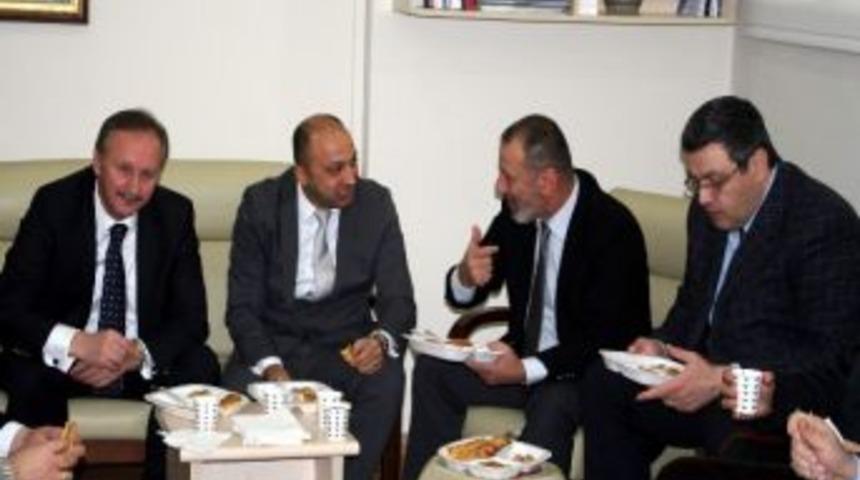 T&uuml;rkiye Orta Doğu Ve Balkanların Tedavi Merkezi Haline Geldi