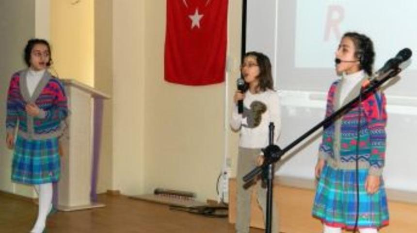 Orhangazi Ortaokulu&rsquo;ndan İngilizce Karaoke Yarışması