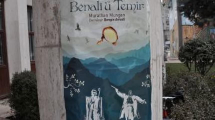 Batman Belediyesi Şehir Tiyatrosu'nda Perde A&ccedil;ılıyor