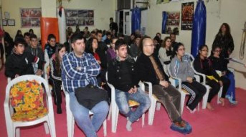 Sporcuya Sahip &Ccedil;ıkılmıyor İddiası