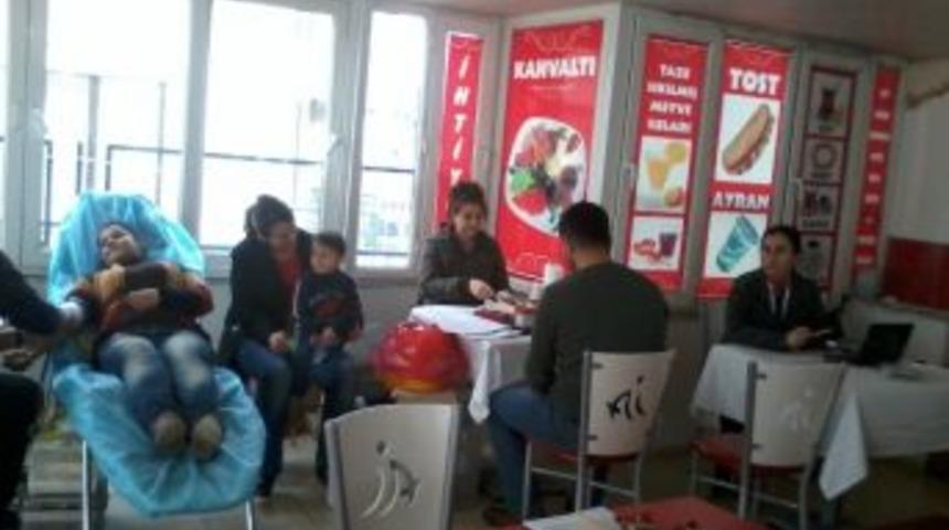 Nazilli'de &Ouml;ğrencilerinden T&uuml;rk Kızılayı&rsquo;na Kan Bağışı