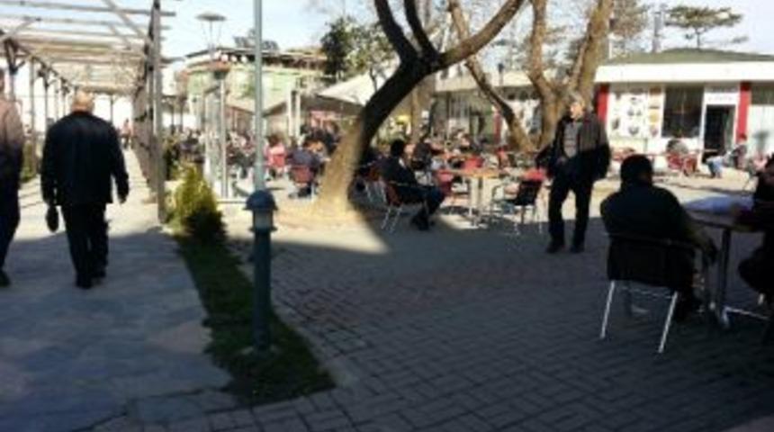Kış Ortasında Yazdan Kalma G&uuml;nler Yaşanıyor