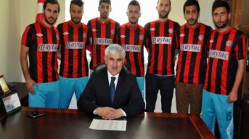 Yimpaş Yozgatspor, 7 Futbolcuyu Renklerine Kattı