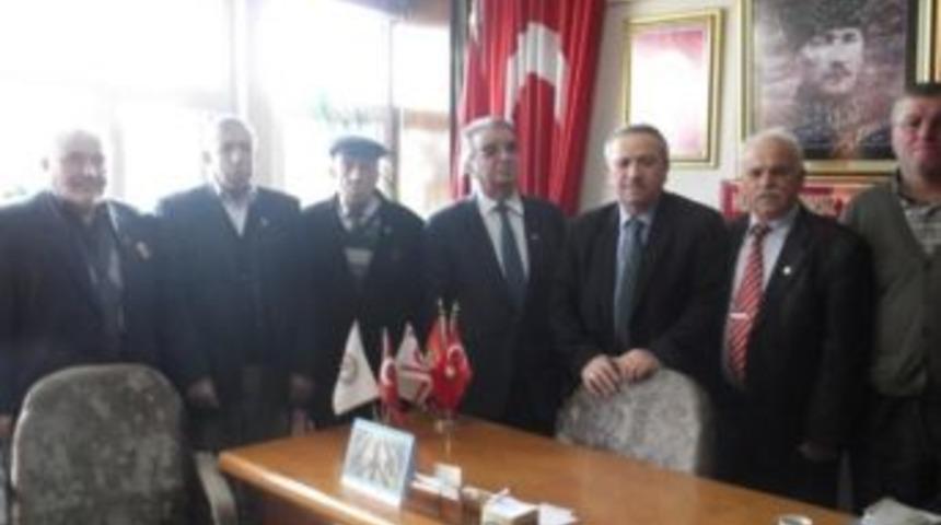 Sakarya M&uuml;ft&uuml;s&uuml; Serenli&rsquo;den Anlamlı Ziyaret