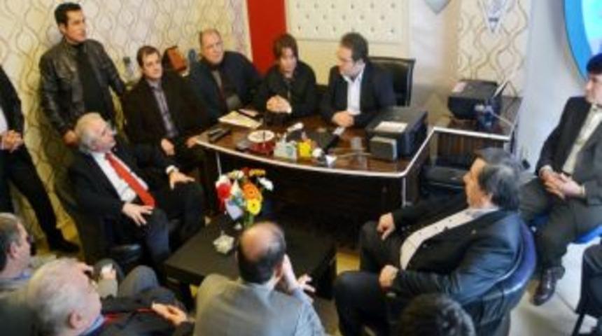 Bask'tan M&uuml;tarekespor'a Ziyaret