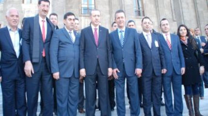 &Ccedil;&ouml;z&uuml;m S&uuml;recine Destek I&ccedil;in Diyarbakır&rsquo;a Gidecekler