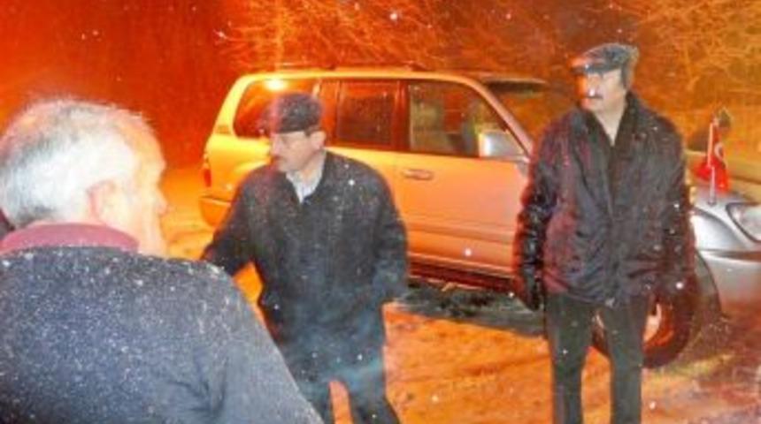 Vali Sabri Başk&ouml;y kar m&uuml;cadelesini yerinde inceledi ve koordine etti