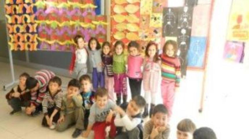 Toroslu Minikler Resim Sergisi A&ccedil;tı