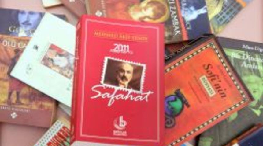 Başkan &Ccedil;ağırıcı, Kitap Isteyen Mahkuma D&uuml;nya Klasiklerini G&ouml;nderdi