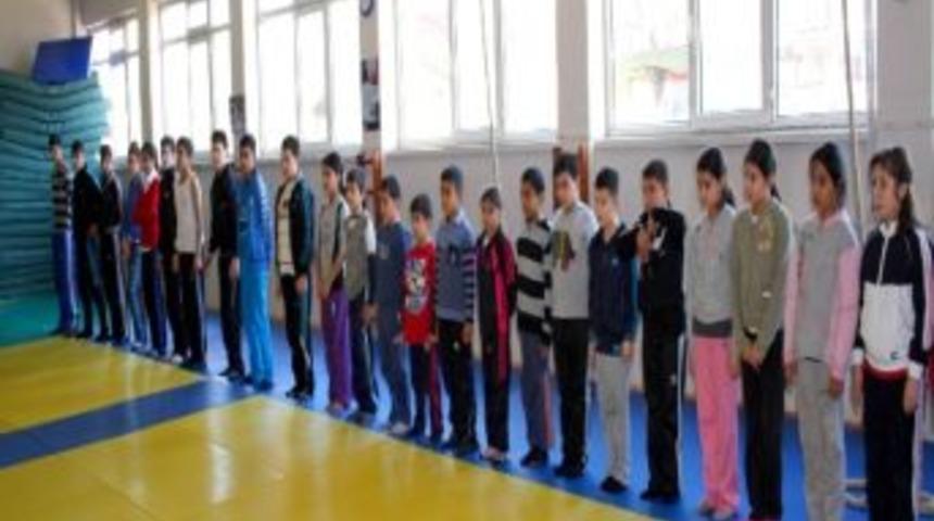 &lsquo;35 &Ccedil;ocuk 35 Gelecek&rsquo;