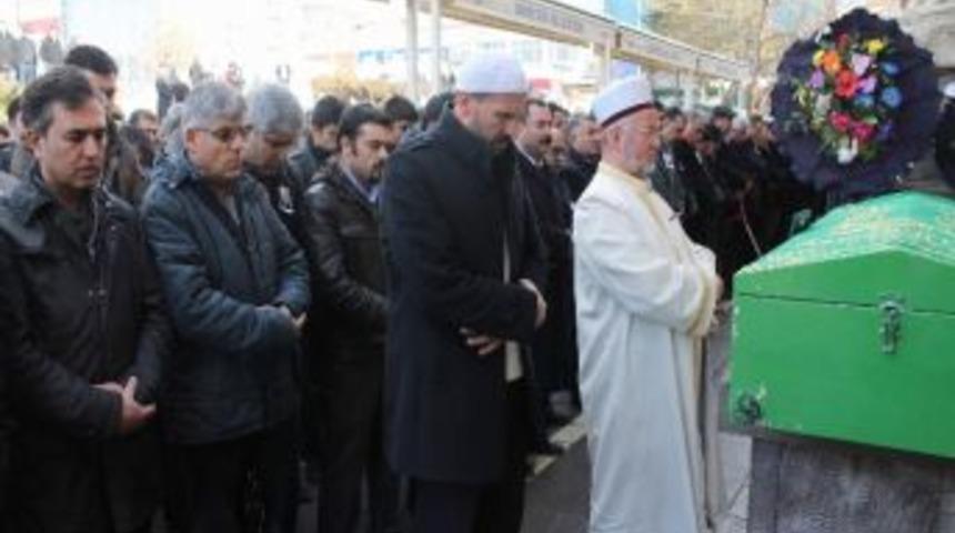 Eğitim-sen Kırşehir Eski Başkanı Hayatını Kaybetti