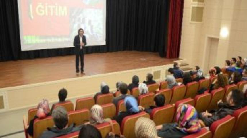Fatih Koleji&rsquo;nde &lsquo;aile İ&ccedil;i İletişim&rsquo; Semineri Yapıldı