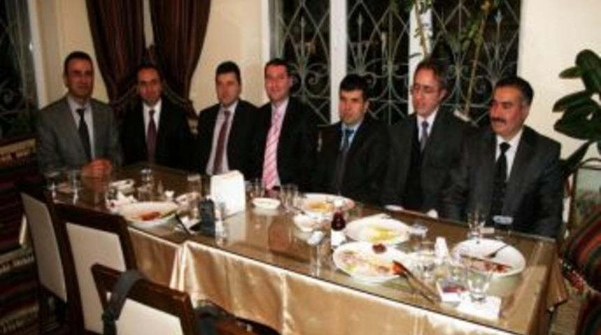 Aktif Eğitim-sen Boz&uuml;y&uuml;k Temsilciliği A&ccedil;ıldı