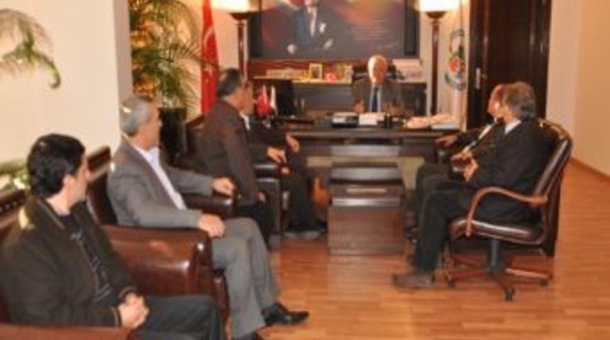 Muhtarlar Ve Başkandan Taziye Ziyareti
